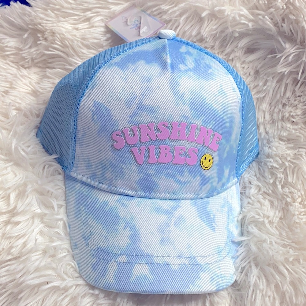 Angel Beach Blue White Tye Dye Sunshine Vibes Yellow Smiley Face Girlโs Hat